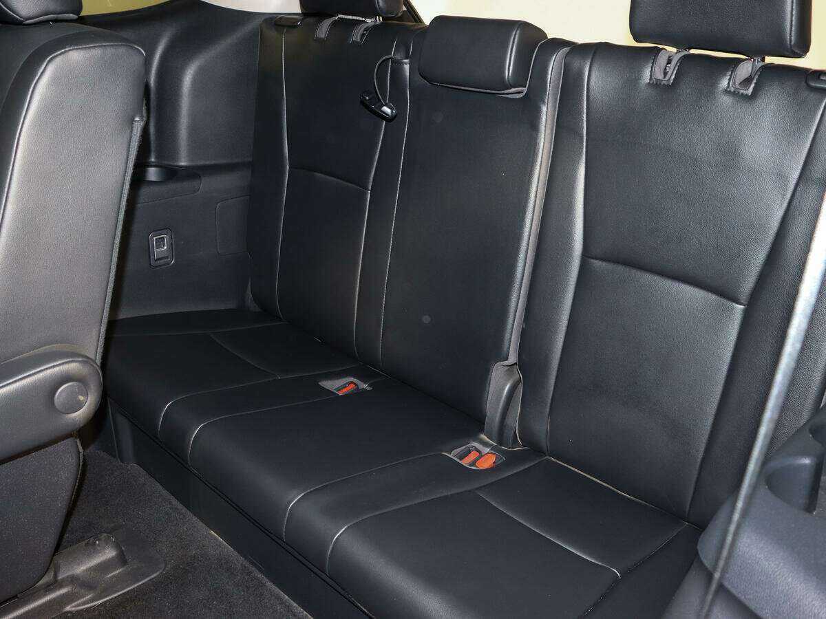 Купить Toyota Highlander с пробегом. Фото: #9