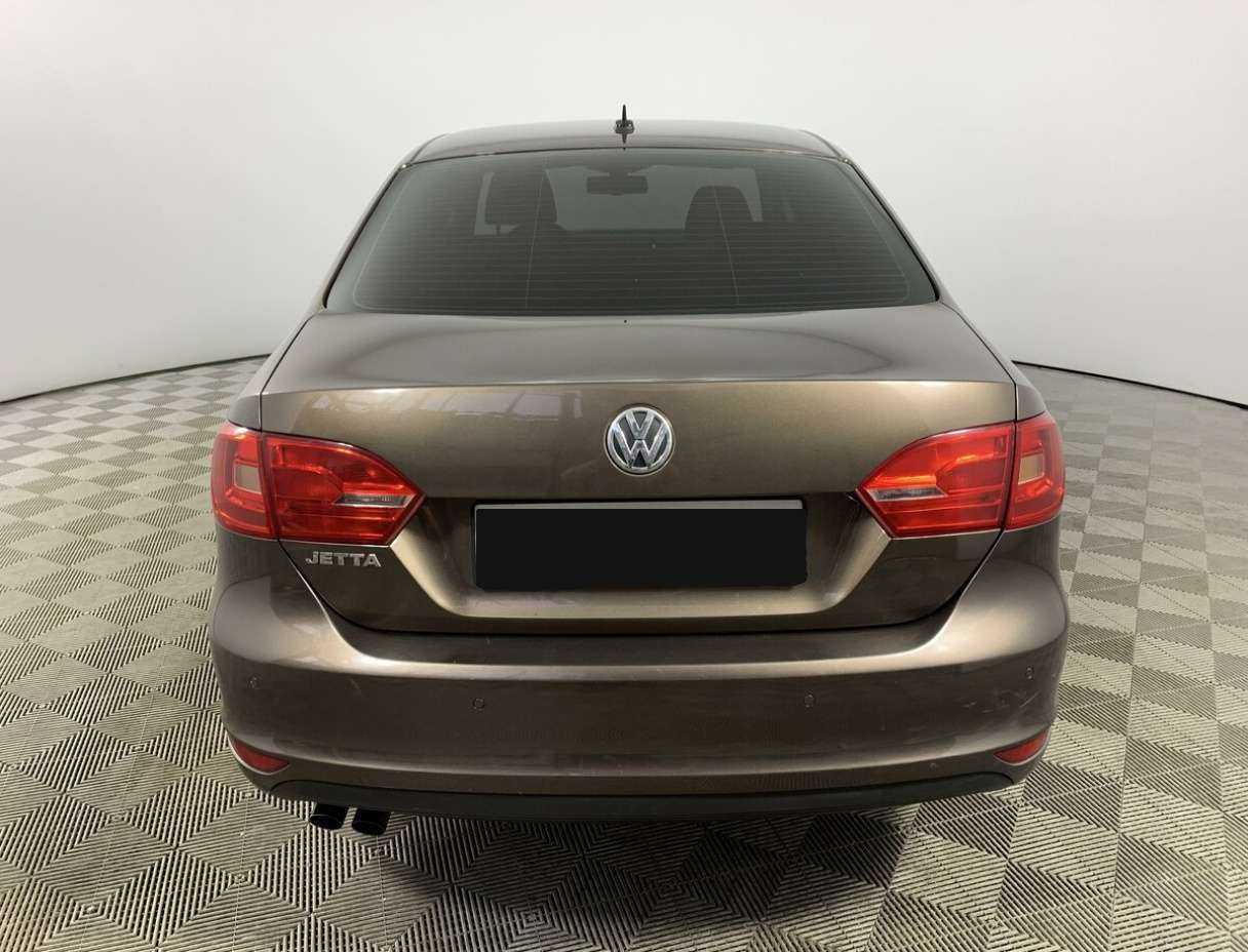 Купить Volkswagen Jetta с пробегом. Фото: #5