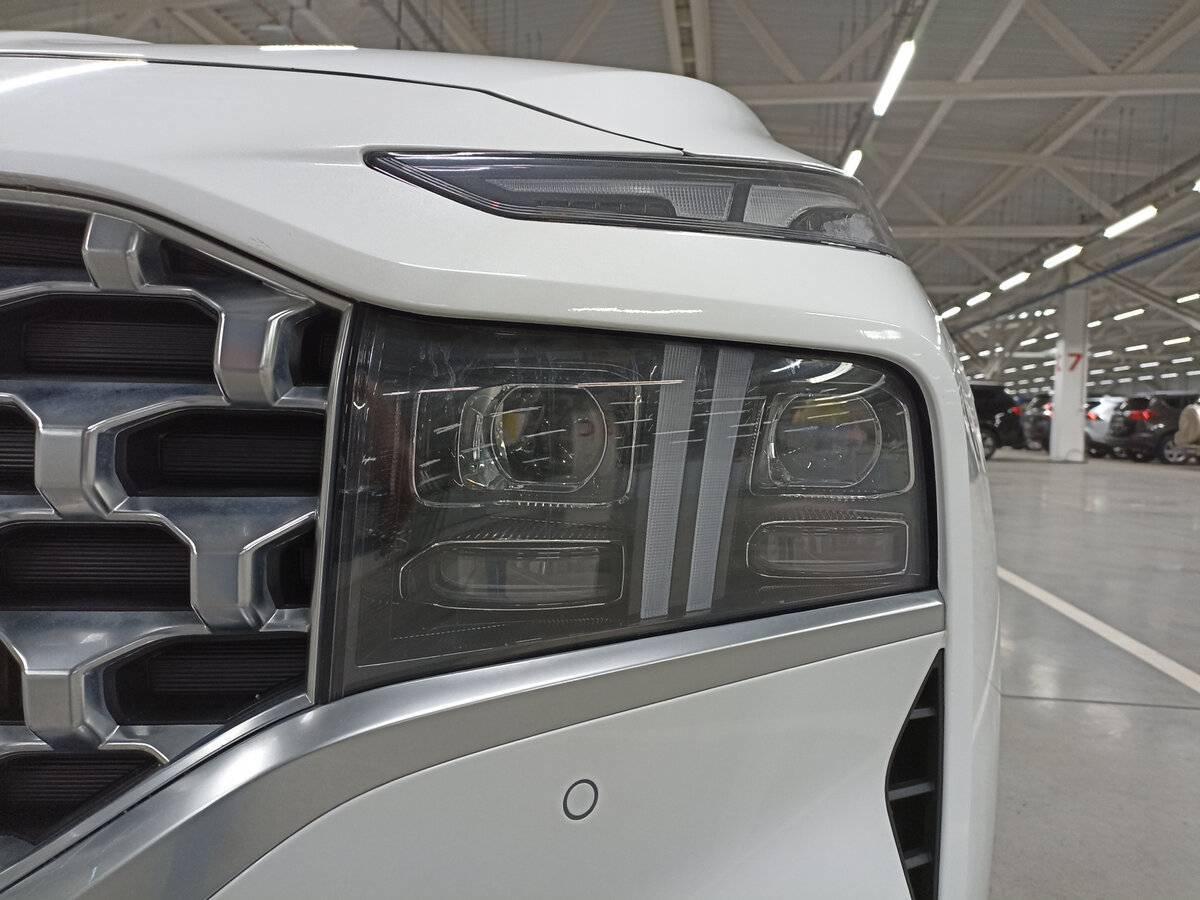 Купить Hyundai Santa Fe с пробегом. Фото: #16
