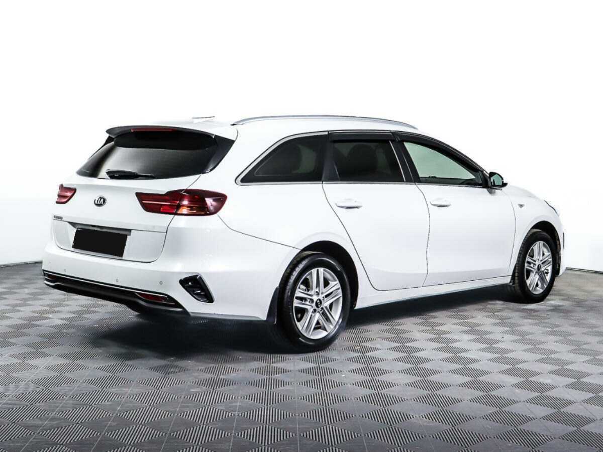 Купить Kia Ceed с пробегом. Фото: #4