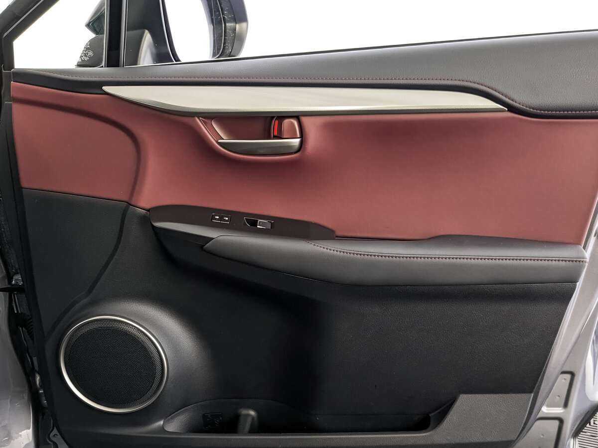Купить Lexus NX с пробегом. Фото: #20
