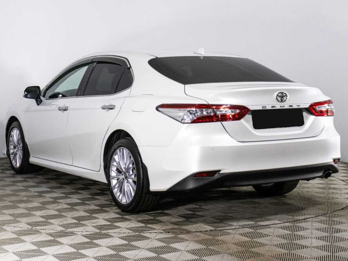 Купить Toyota Camry с пробегом. Фото: #6