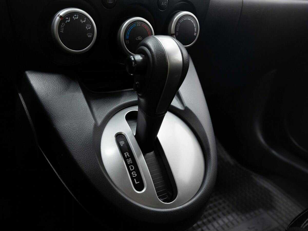 Купить Mazda 2 с пробегом. Фото: #19