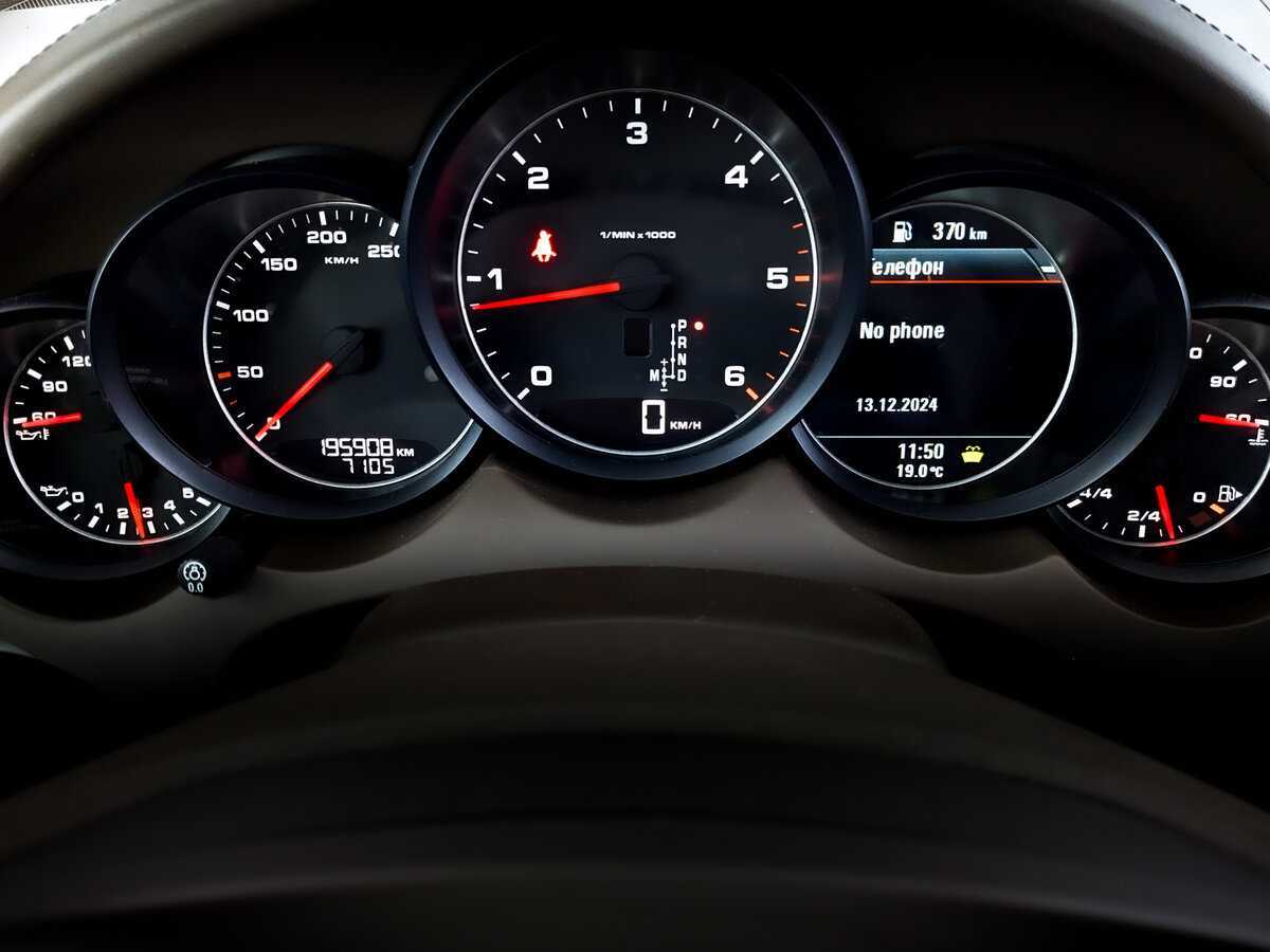 Купить Porsche Cayenne с пробегом. Фото: #12