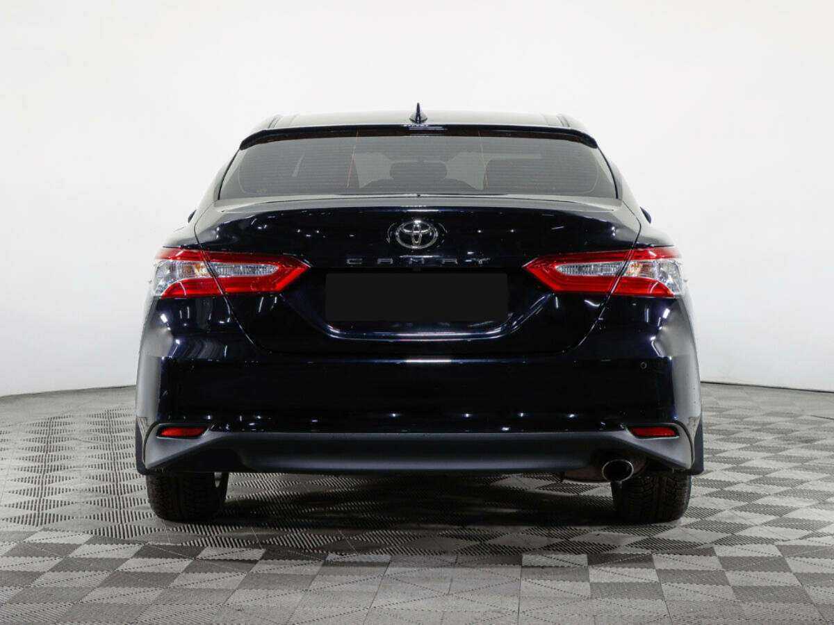 Купить Toyota Camry с пробегом. Фото: #4