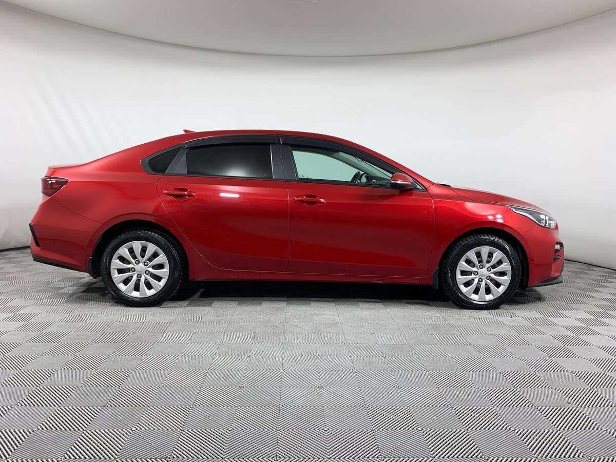 Купить Kia Cerato с пробегом. Фото: #2