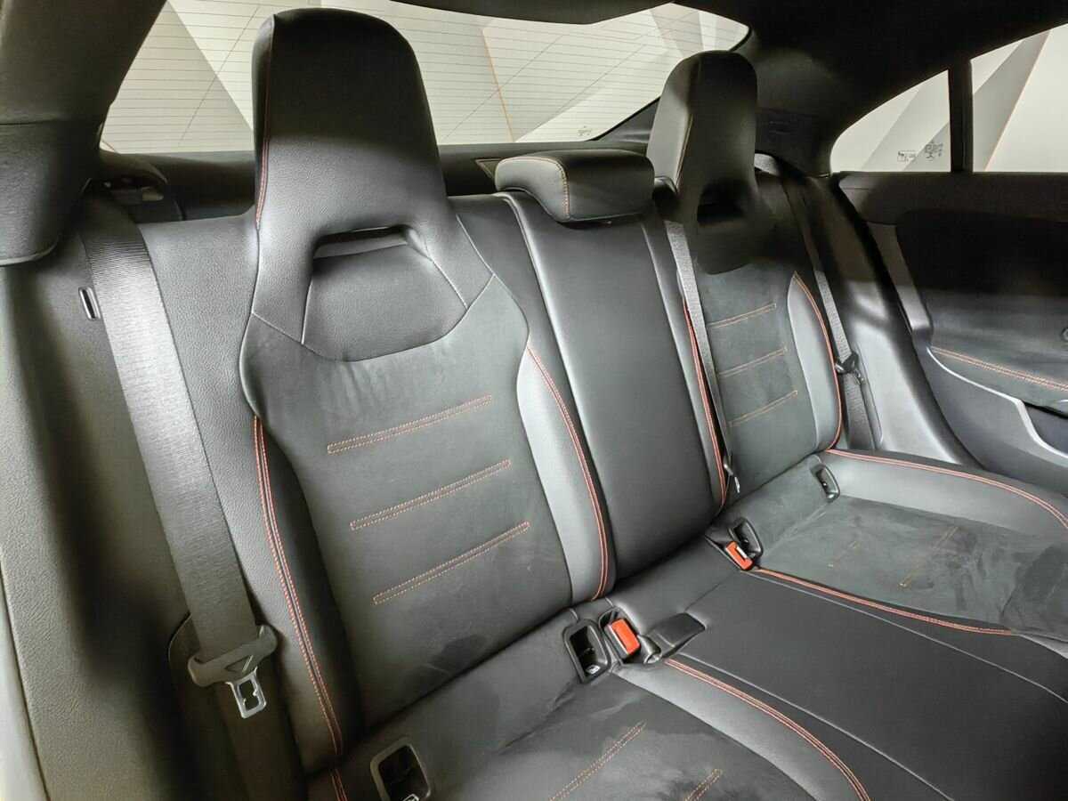 Купить Mercedes-Benz CLA с пробегом. Фото: #11