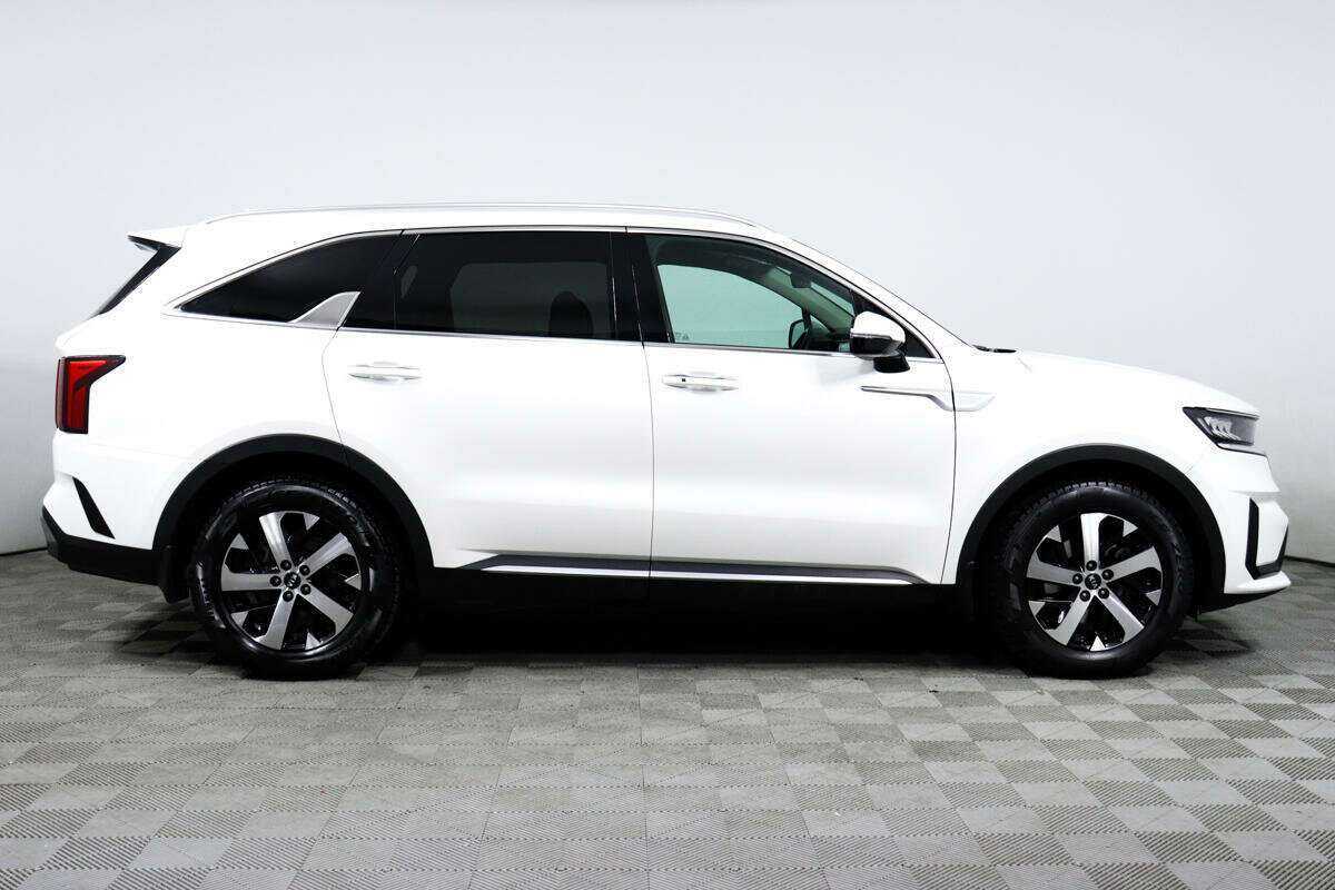 Купить Kia Sorento с пробегом. Фото: #3