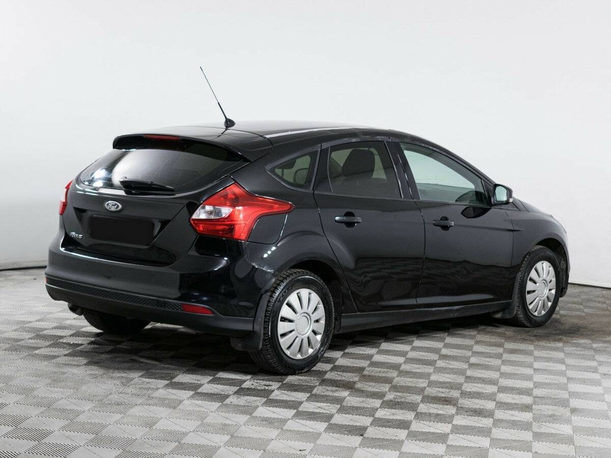Купить Ford Focus с пробегом. Фото: #3