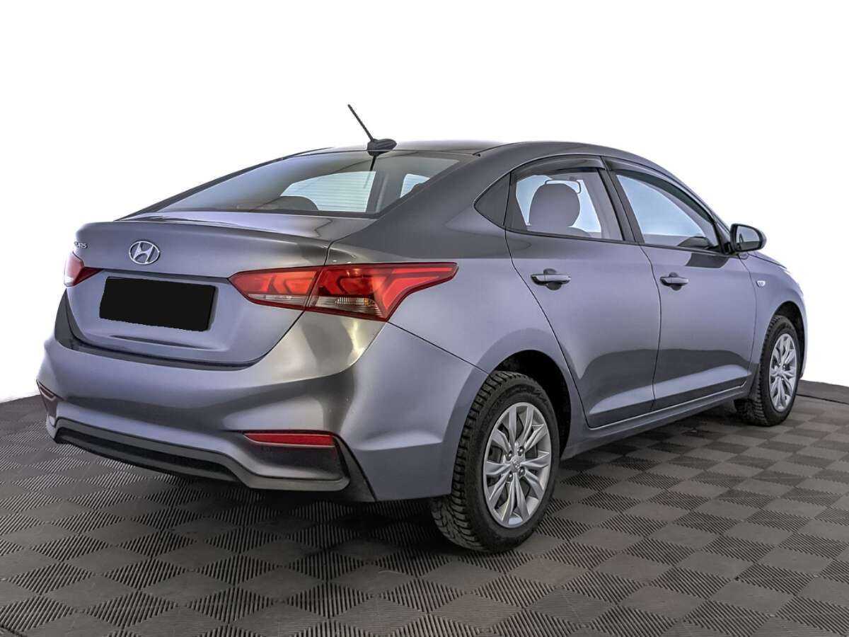Купить Hyundai Solaris с пробегом. Фото: #4