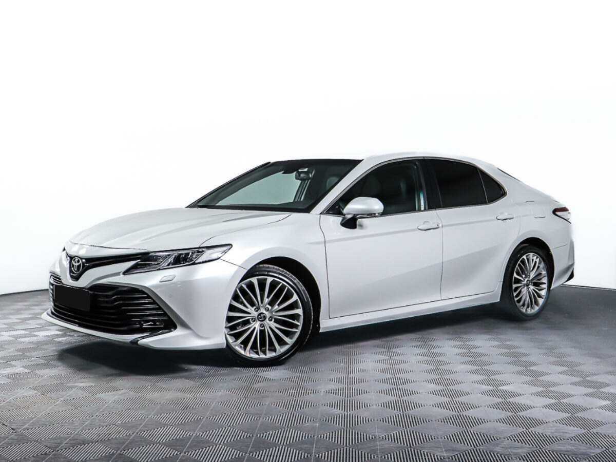 Купить Toyota Camry с пробегом. Посмотреть фото