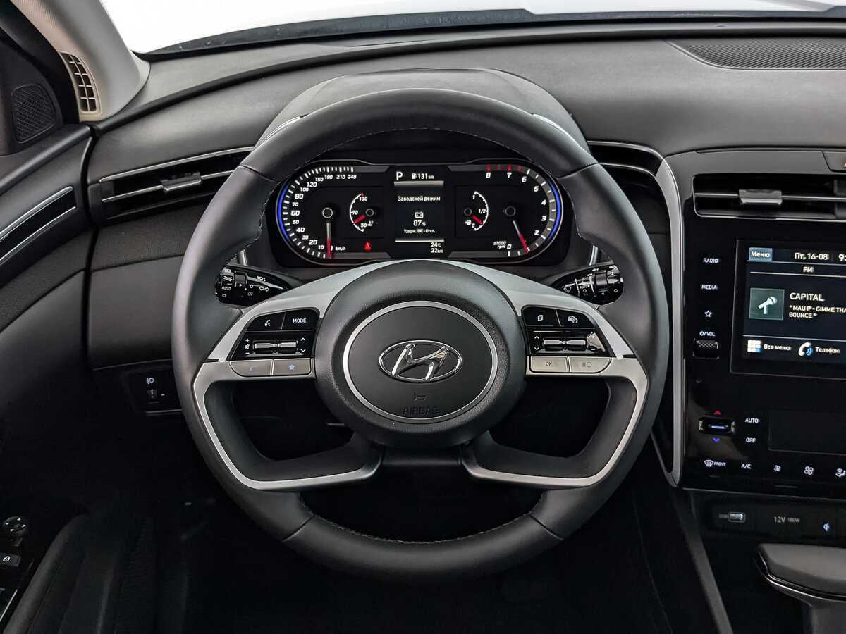 Купить Hyundai Tucson с пробегом. Фото: #17