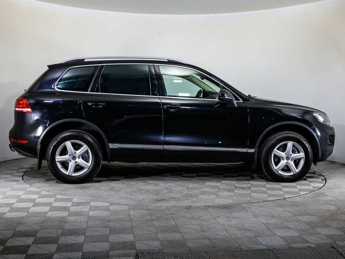 Купить Volkswagen Touareg с пробегом. Фото: #3