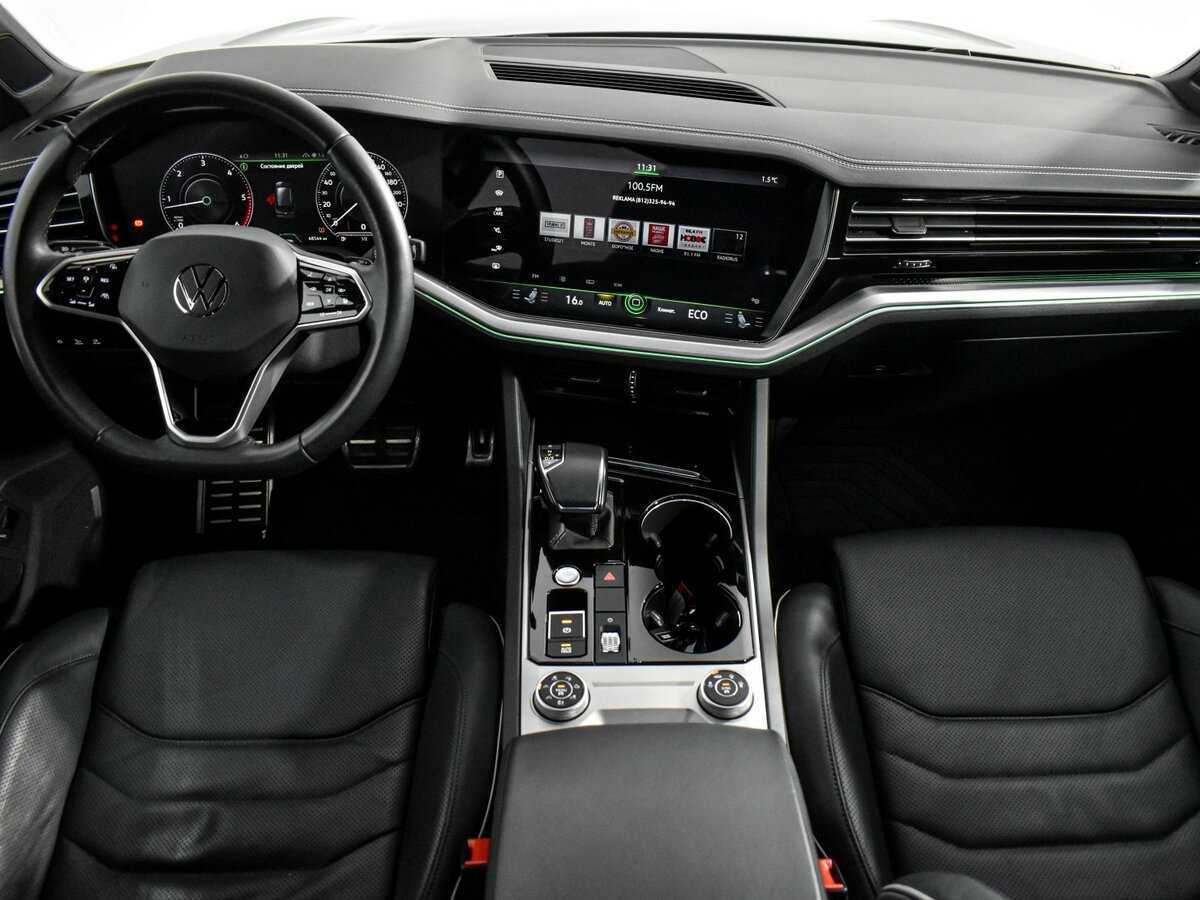 Купить Volkswagen Touareg с пробегом. Фото: #20