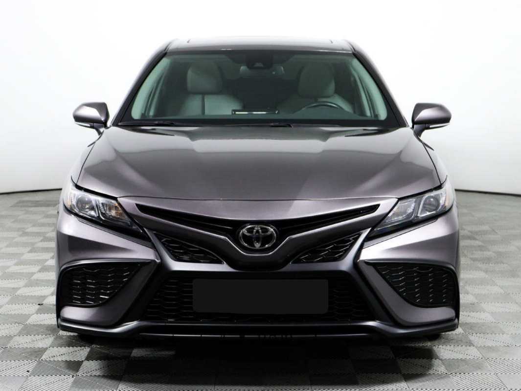 Купить Toyota Camry с пробегом. Фото: #1