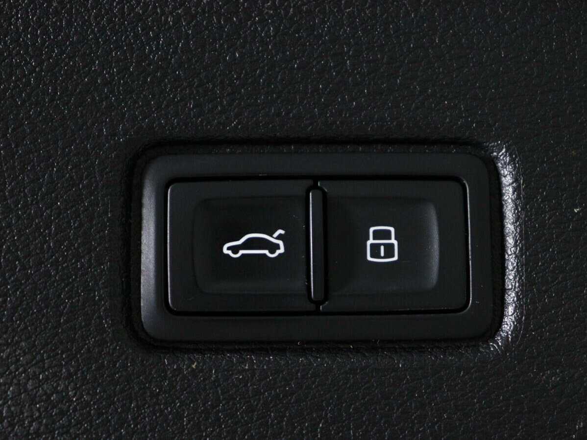 Купить Audi Q7 с пробегом. Фото: #13
