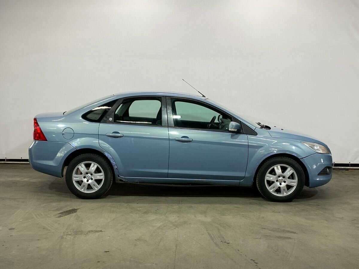 Купить Ford Focus с пробегом. Фото: #4