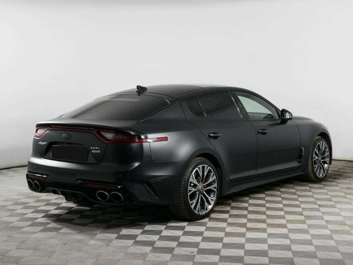 Купить Kia Stinger с пробегом. Фото: #3