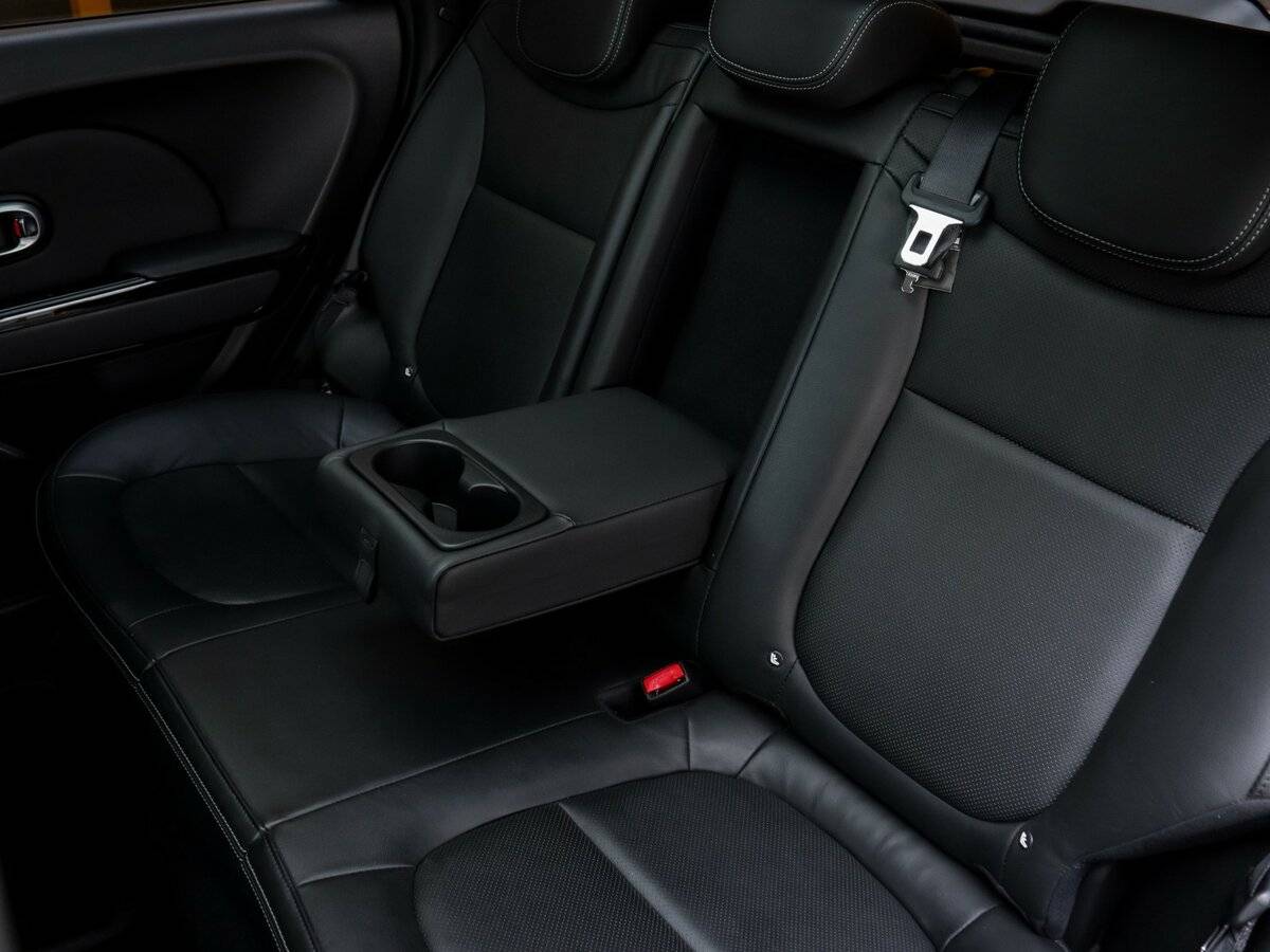 Купить Kia Soul с пробегом. Фото: #9