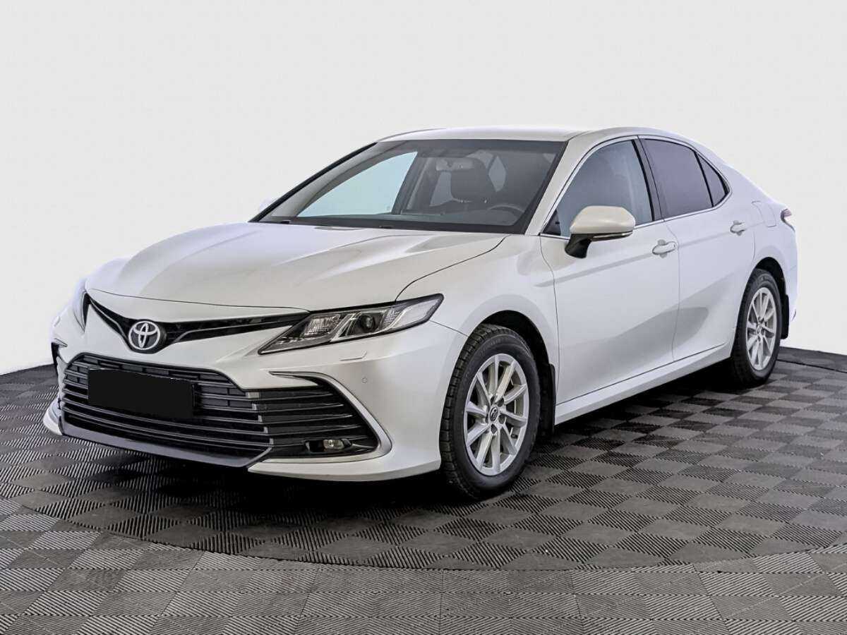 Купить Toyota Camry с пробегом. Посмотреть фото