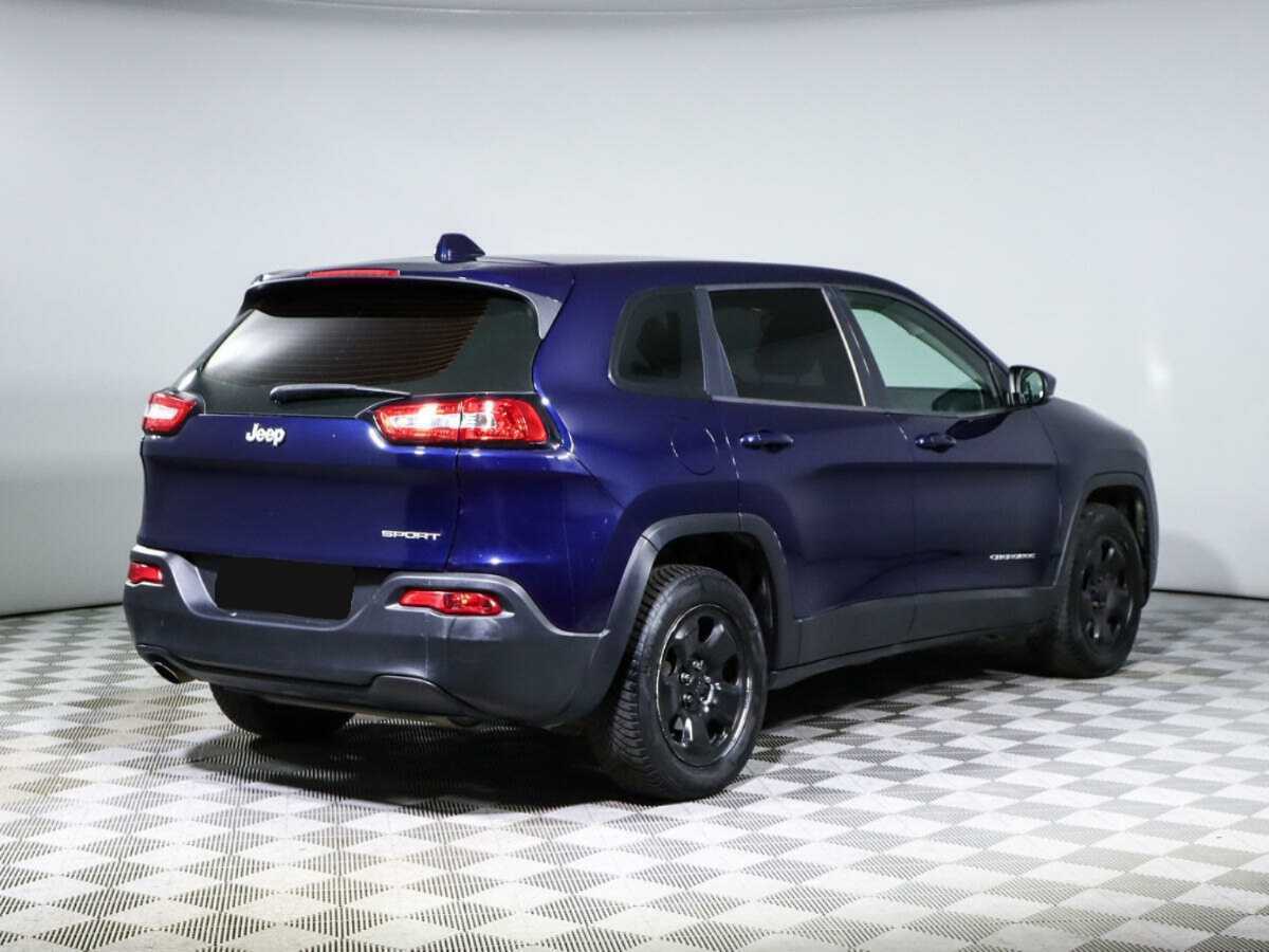 Купить Jeep Cherokee с пробегом. Фото: #3