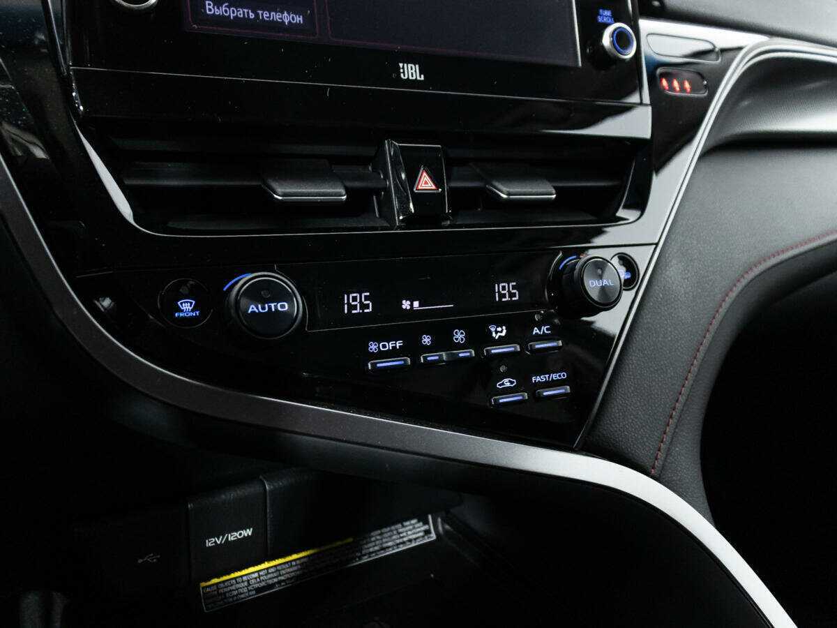 Купить Toyota Camry с пробегом. Фото: #13