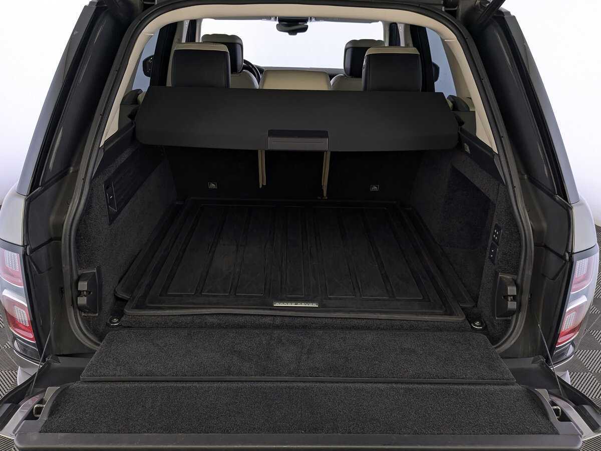 Купить Land Rover Range Rover с пробегом. Фото: #9