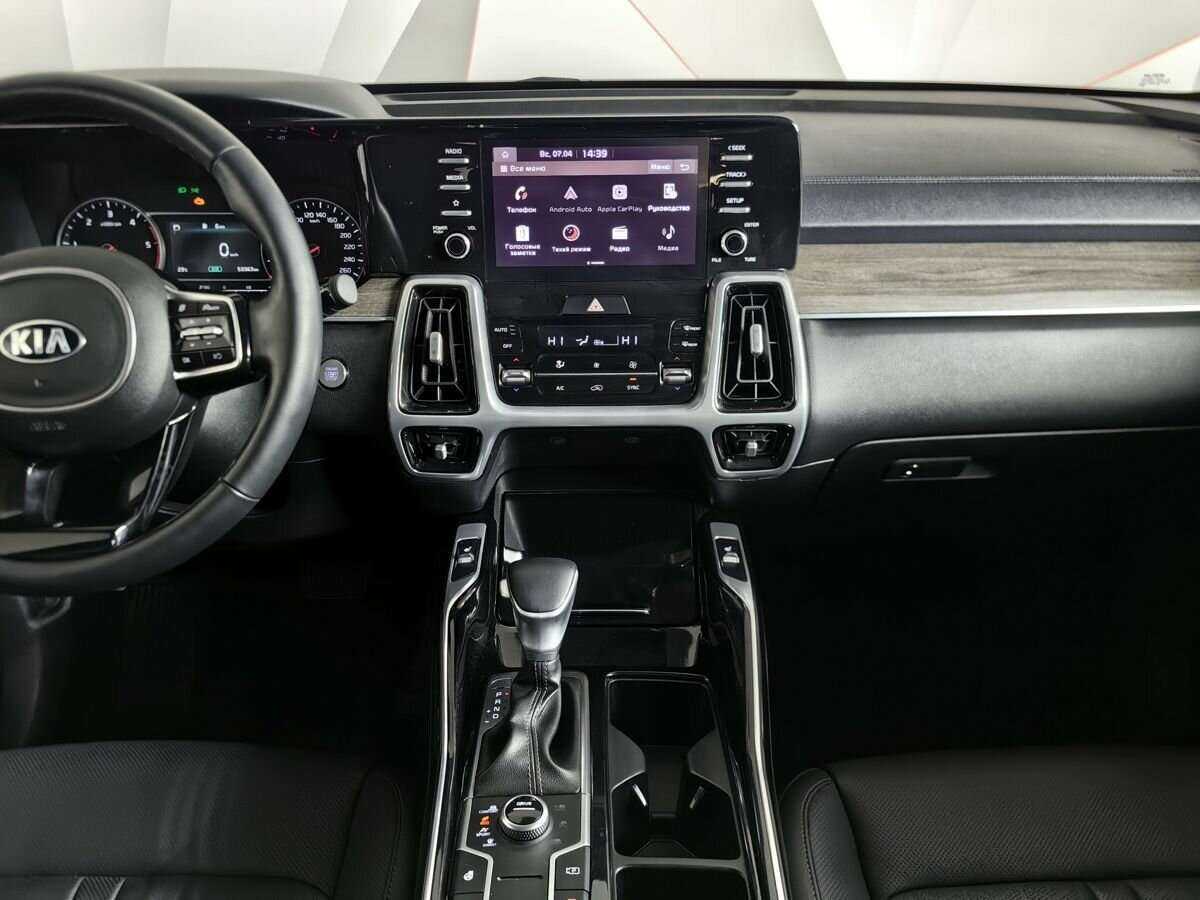 Купить Kia Sorento с пробегом. Фото: #10