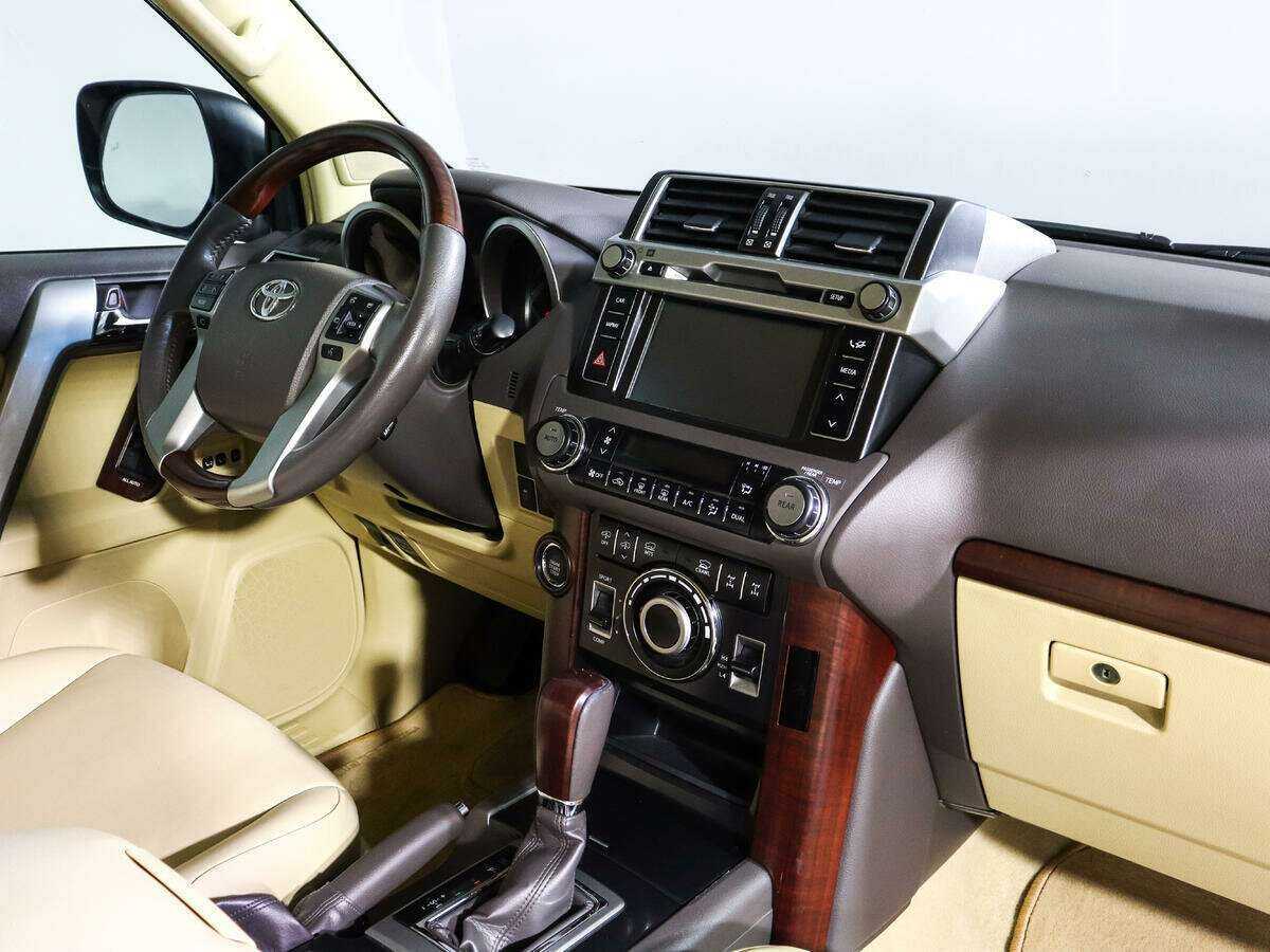 Купить Toyota Land Cruiser Prado с пробегом. Фото: #6