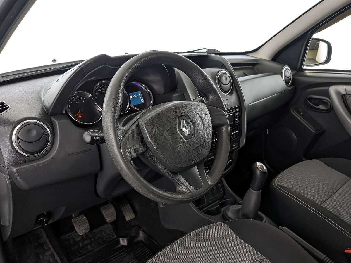 Купить Renault Duster с пробегом. Фото: #13