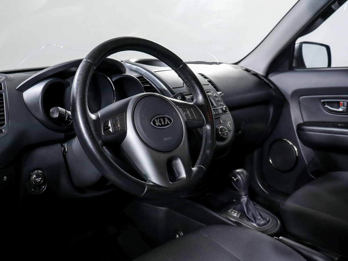 Купить Kia Soul с пробегом. Фото: #11
