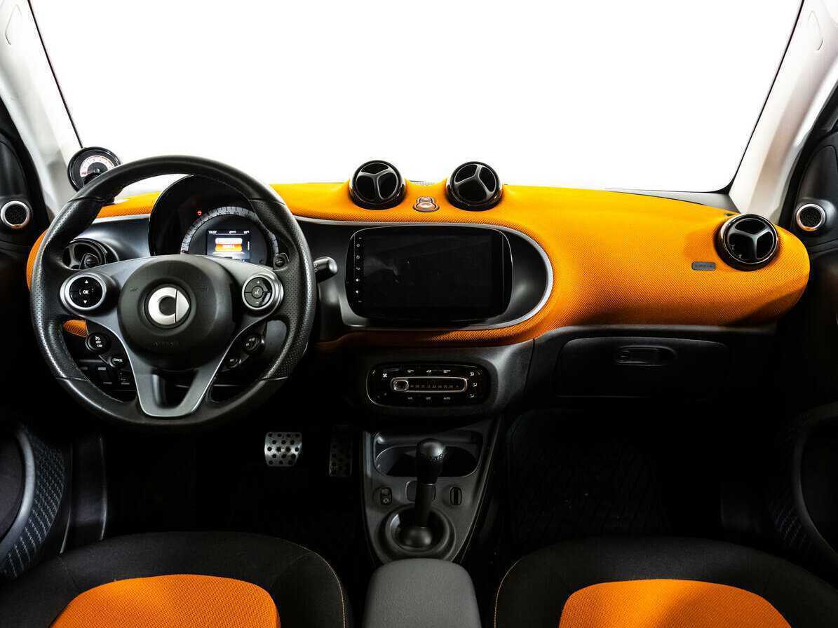 Купить Smart Fortwo с пробегом. Фото: #9
