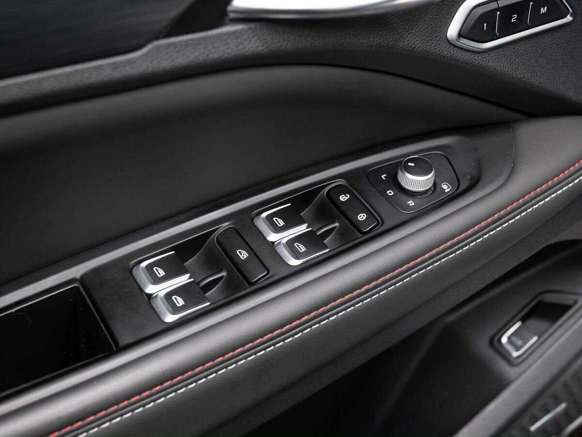 Купить Geely Tugella с пробегом. Фото: #16