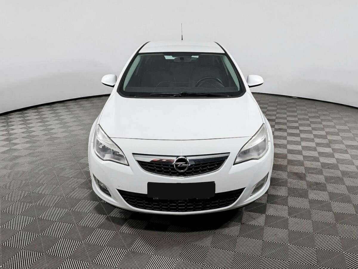 Купить Opel Astra с пробегом. Фото: #1
