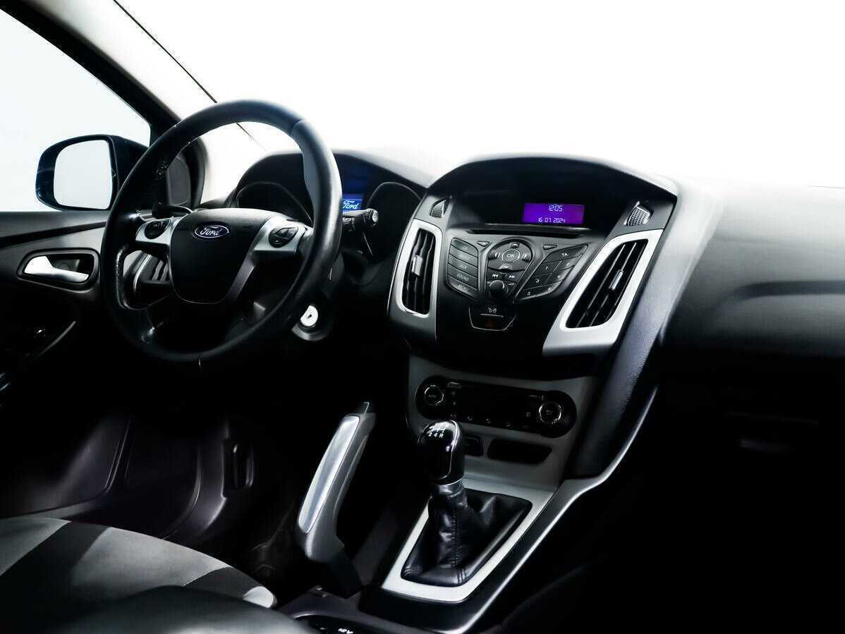 Купить Ford Focus с пробегом. Фото: #8
