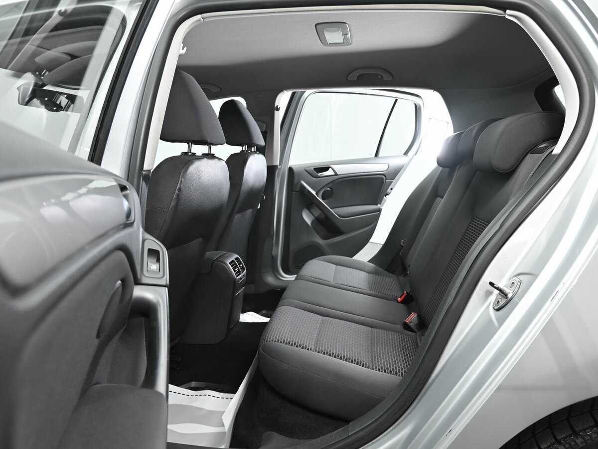 Купить Volkswagen Golf с пробегом. Фото: #12