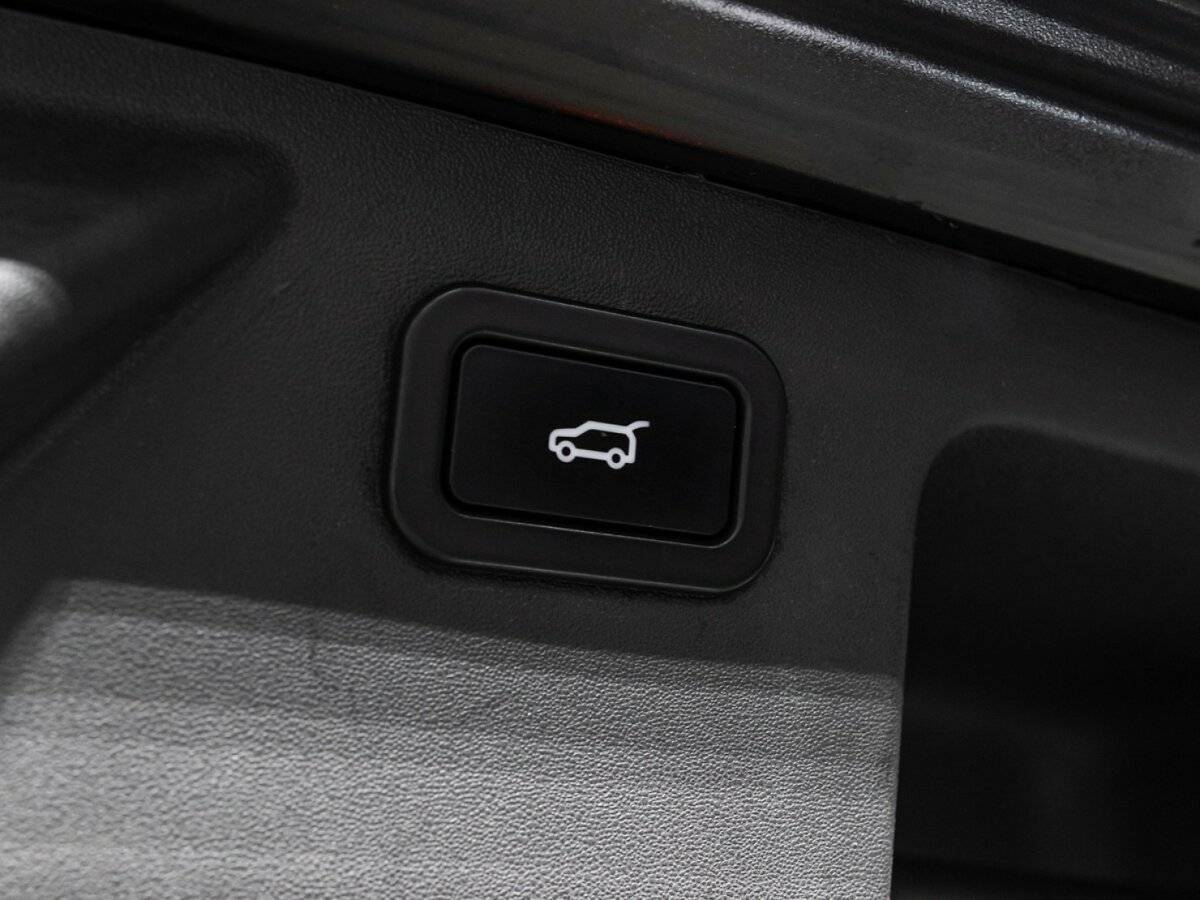Купить Land Rover Discovery Sport с пробегом. Фото: #15