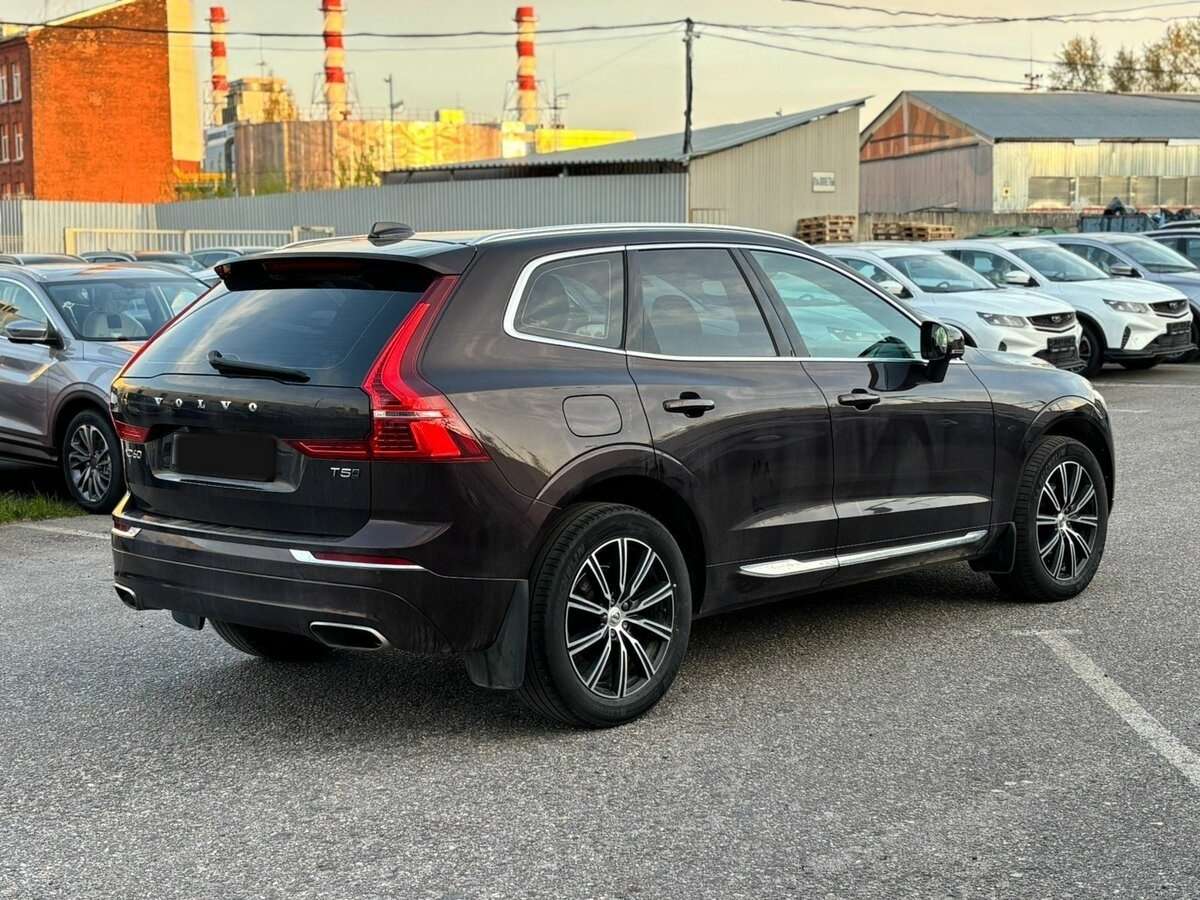 Купить Volvo XC60 с пробегом. Фото: #2