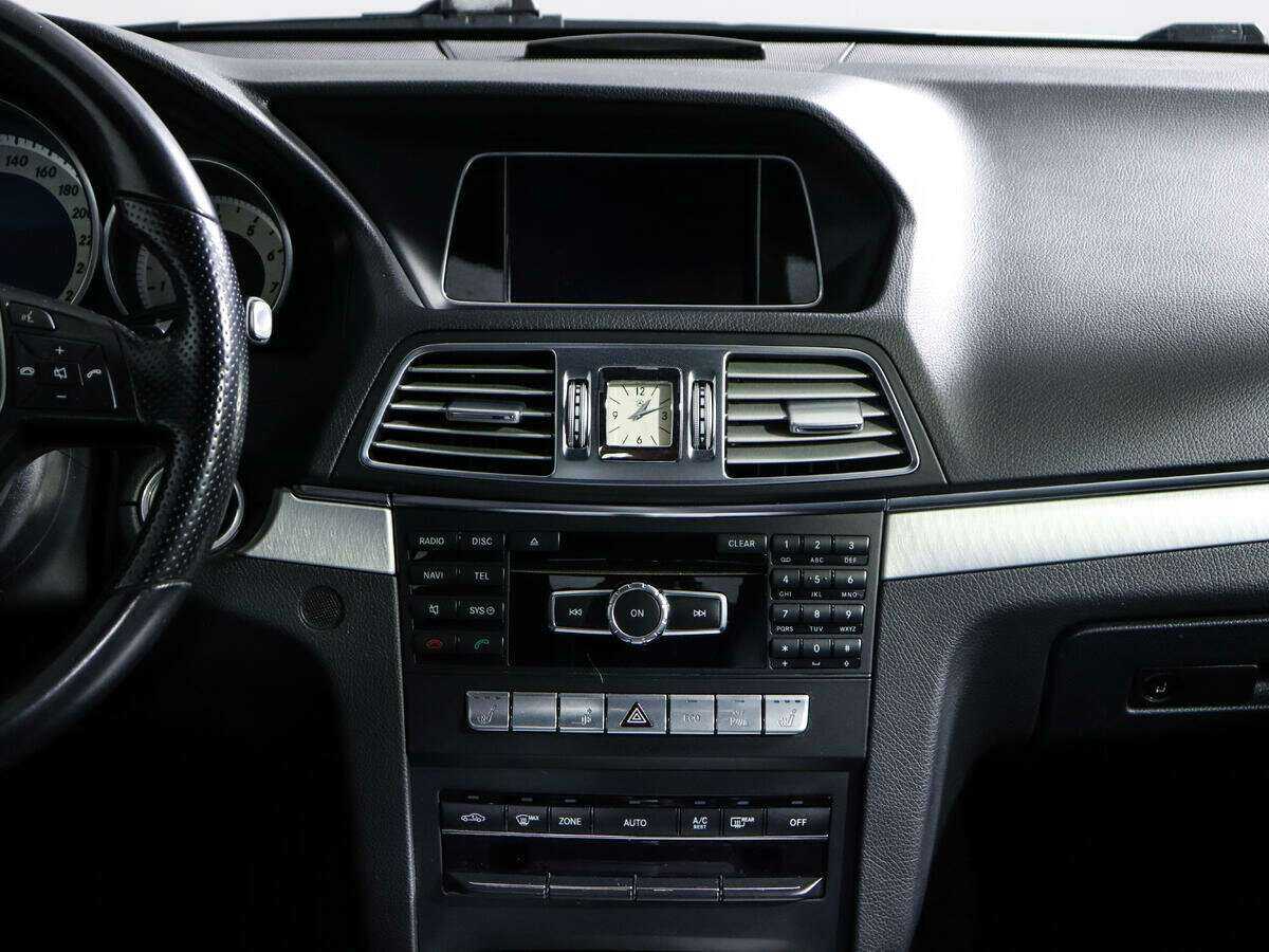 Купить Mercedes-Benz E-Класс с пробегом. Фото: #9