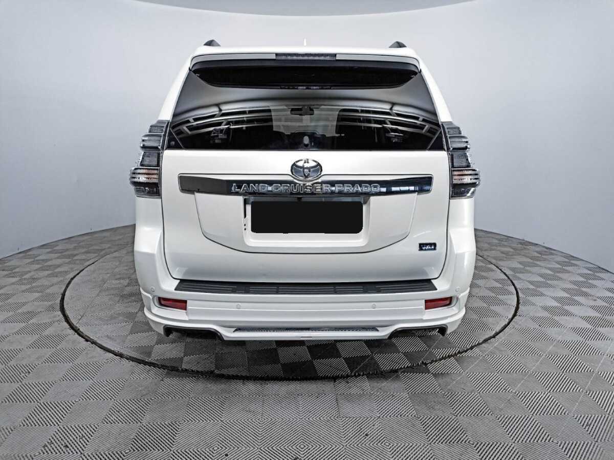 Купить Toyota Land Cruiser Prado с пробегом. Фото: #5