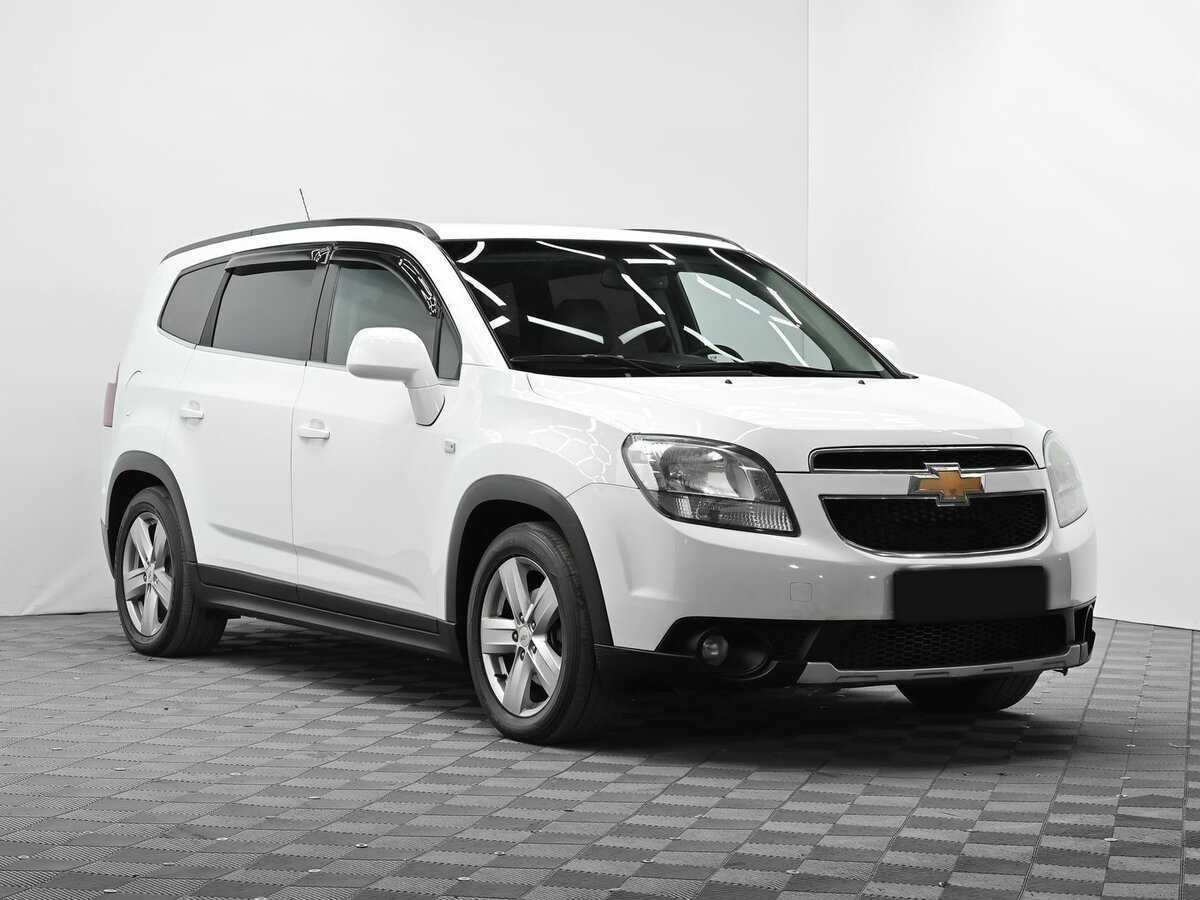 Купить Chevrolet Orlando с пробегом. Фото: #1