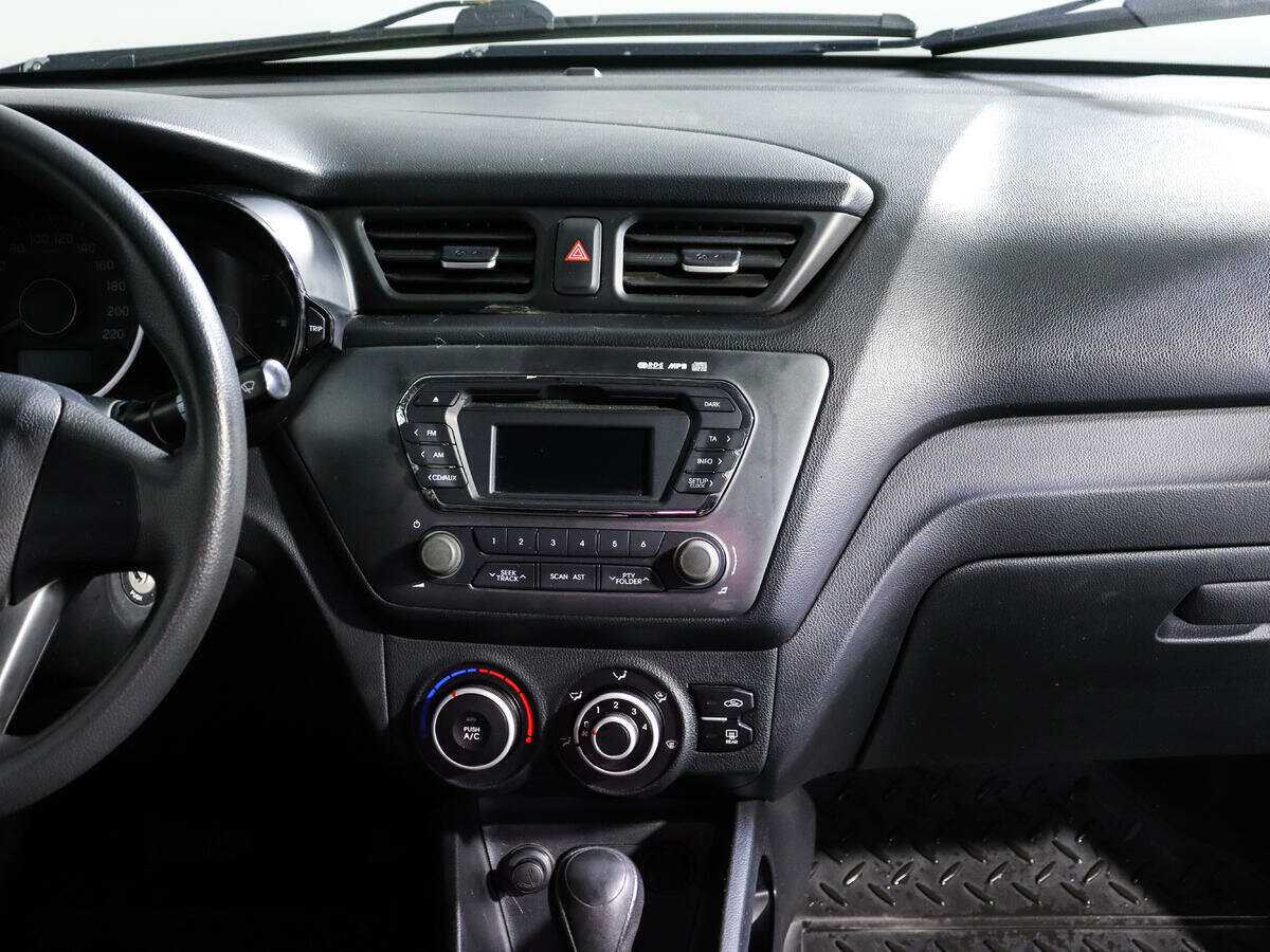 Купить Kia Rio с пробегом. Фото: #12