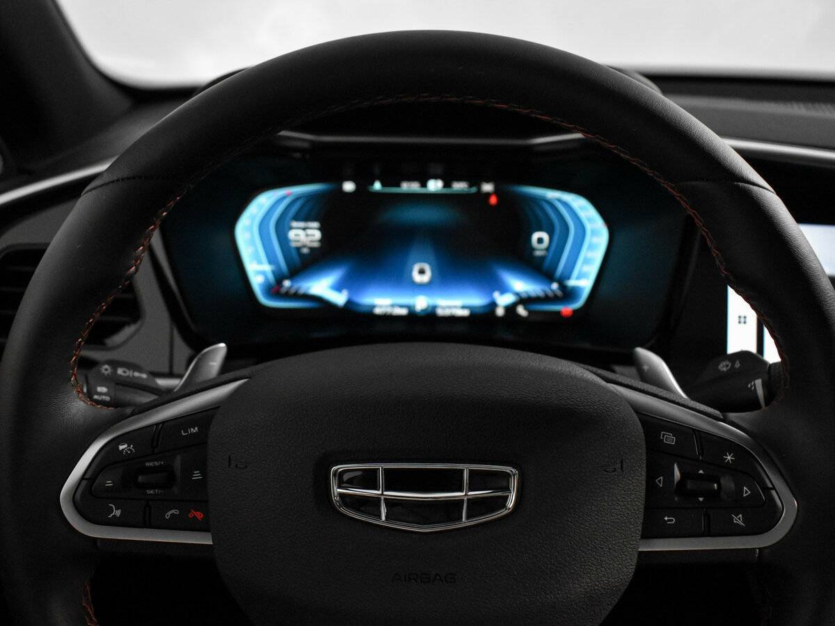 Купить Geely Tugella с пробегом. Фото: #20