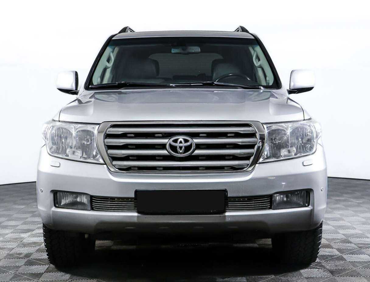 Купить Toyota Land Cruiser с пробегом. Фото: #1
