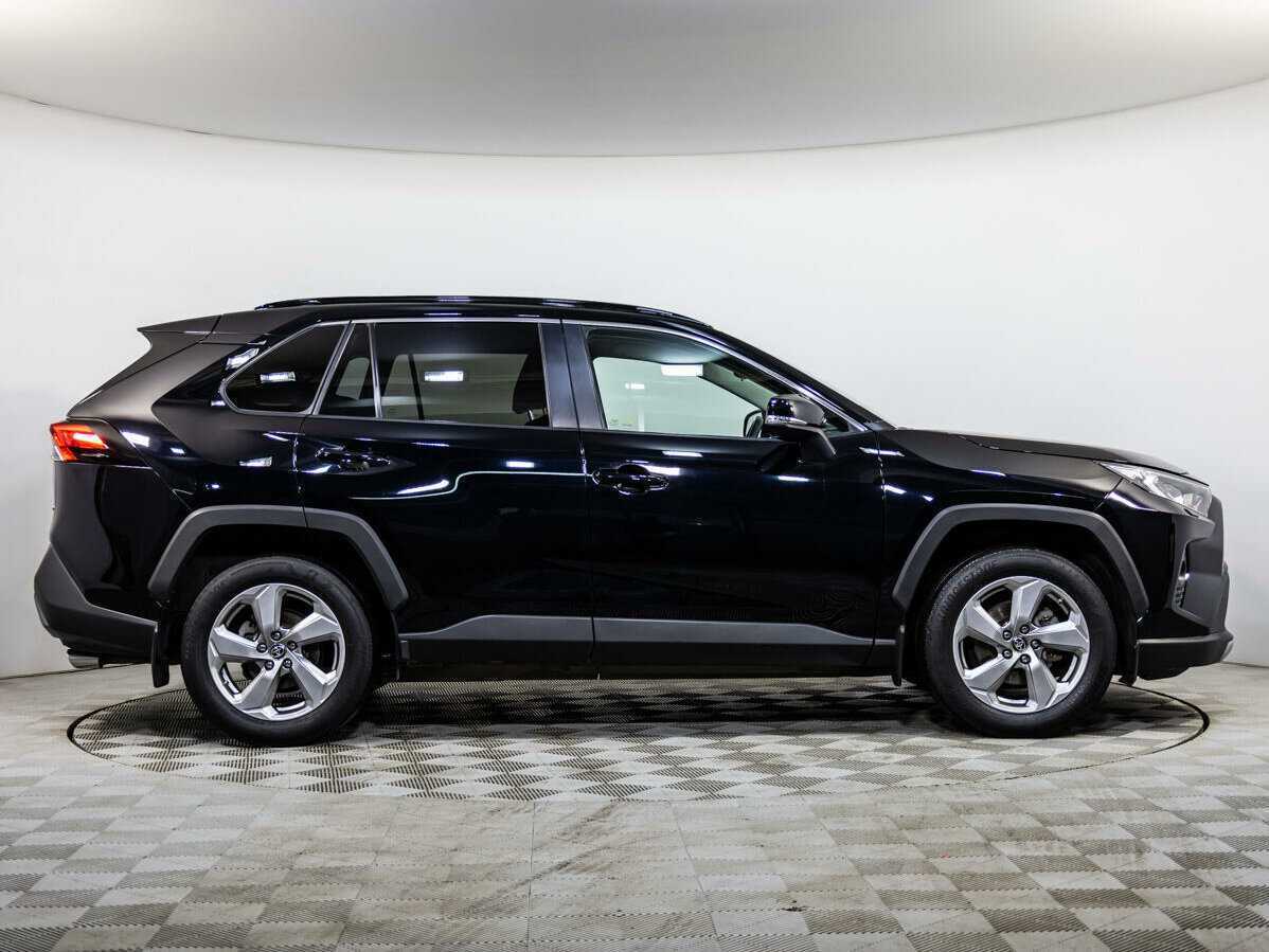 Купить Toyota RAV4 с пробегом. Фото: #2