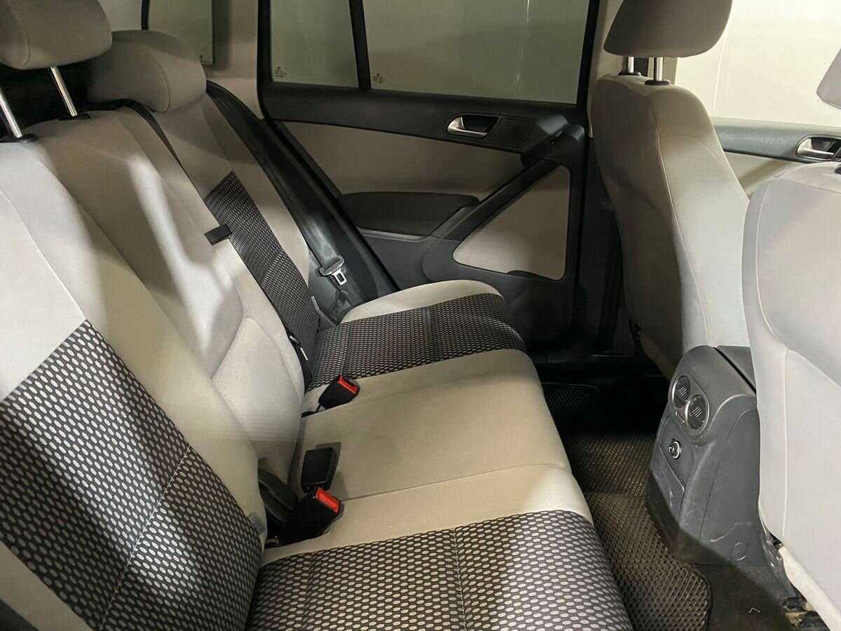 Купить Volkswagen Tiguan с пробегом. Фото: #10