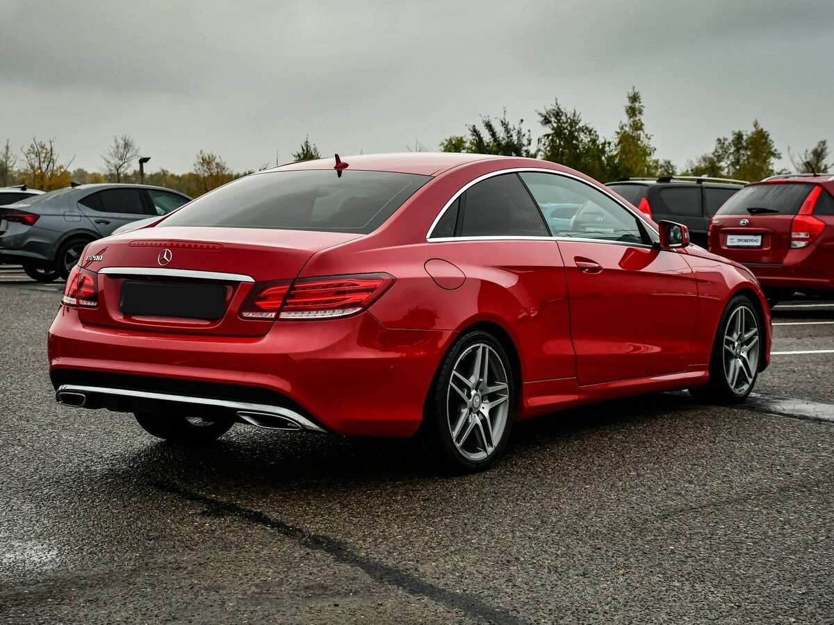 Купить Mercedes-Benz E-Класс с пробегом. Фото: #4