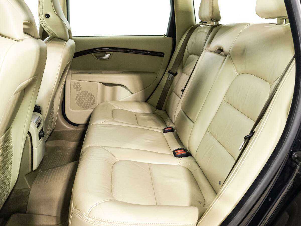 Купить Volvo XC70 с пробегом. Фото: #9
