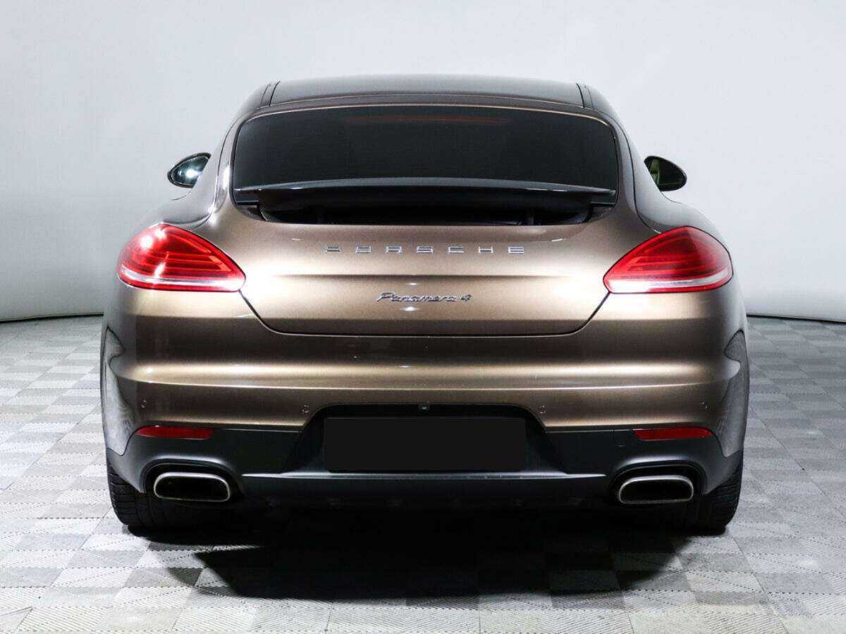 Купить Porsche Panamera с пробегом. Фото: #4