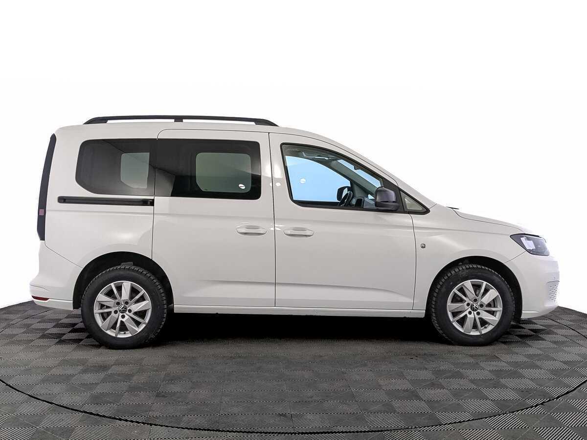 Купить Volkswagen Caddy с пробегом. Фото: #3